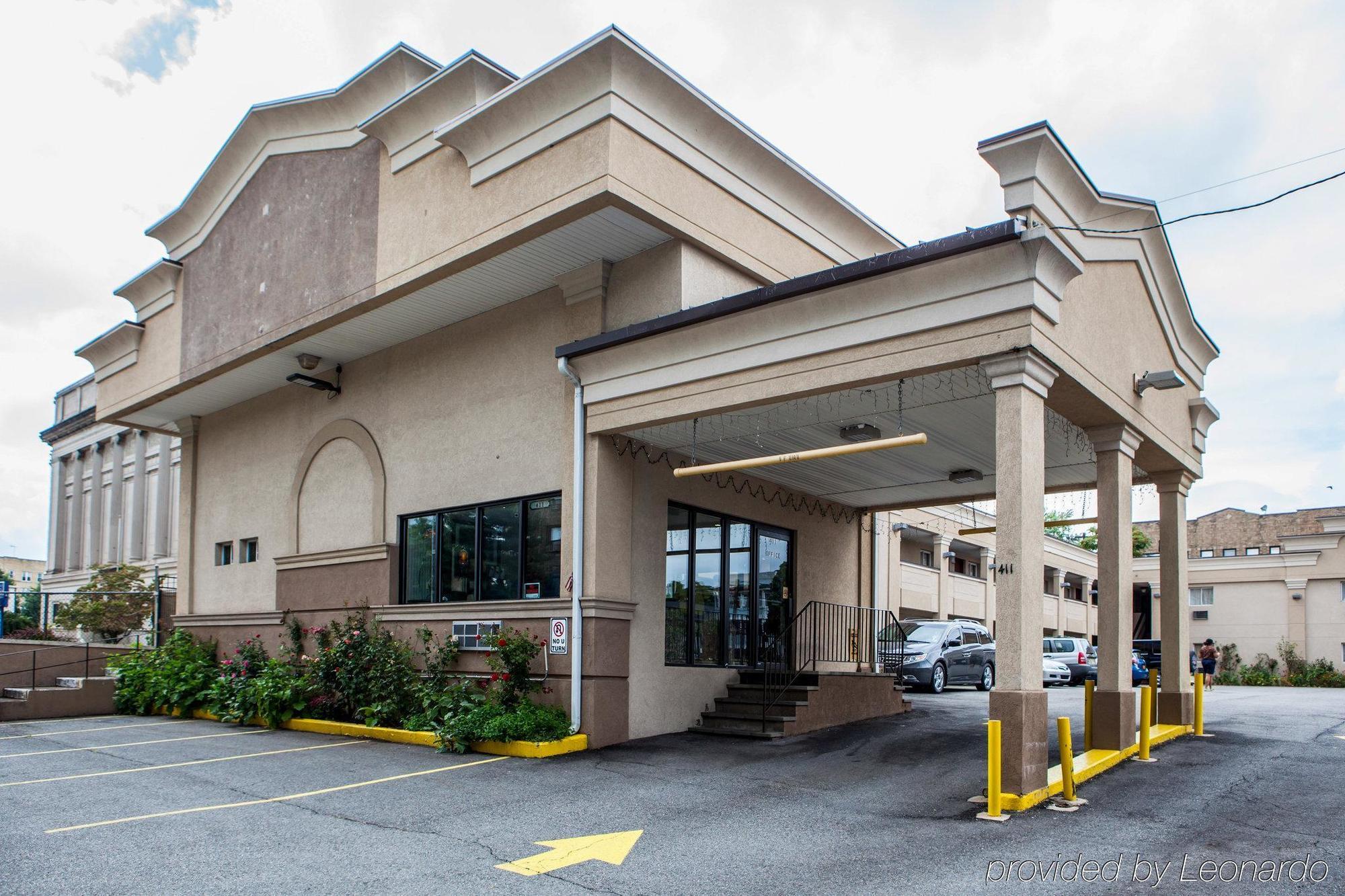 Rodeway Inn Paterson Exterior foto